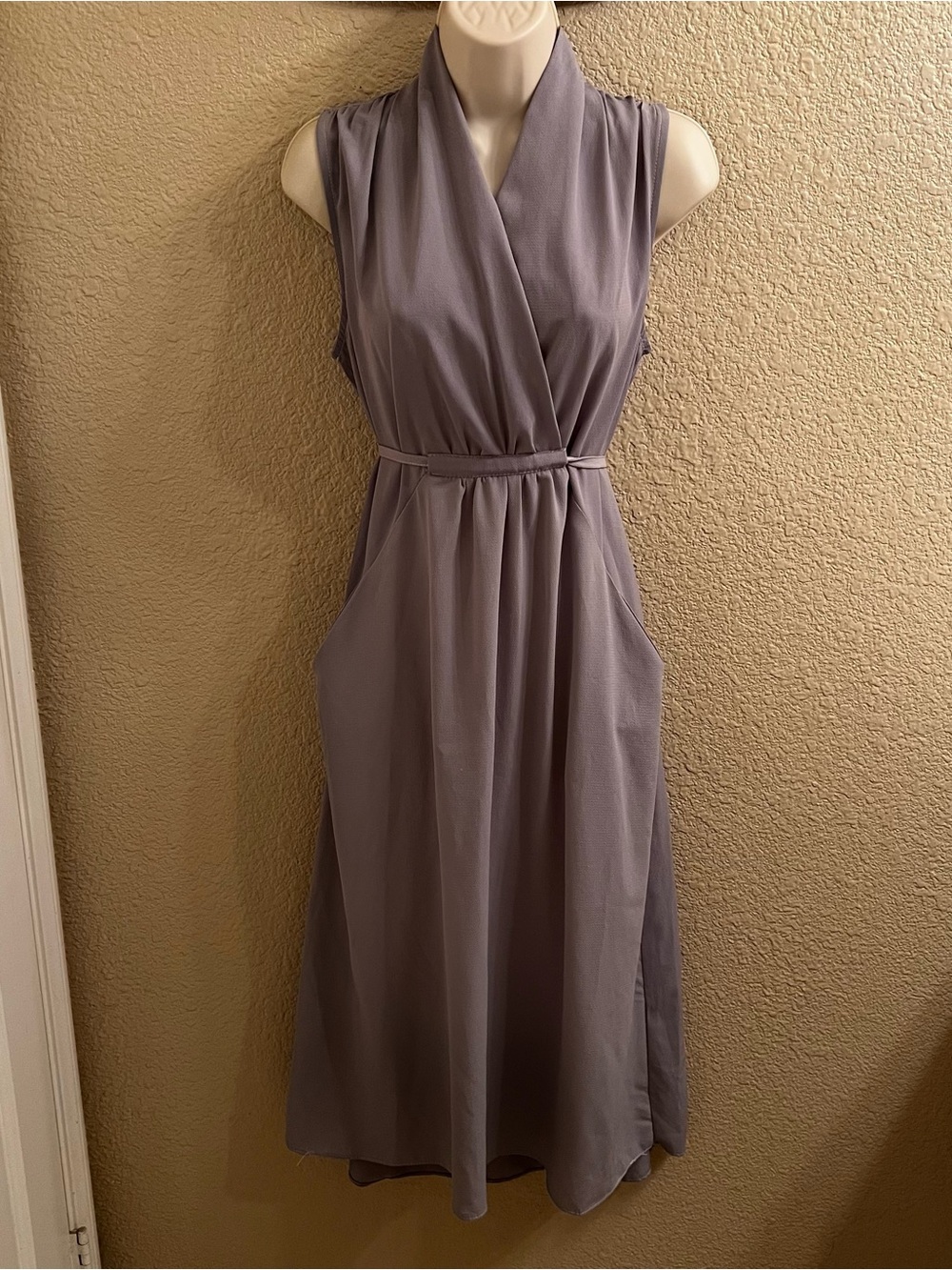 Sleeveless Grey Midi Dress